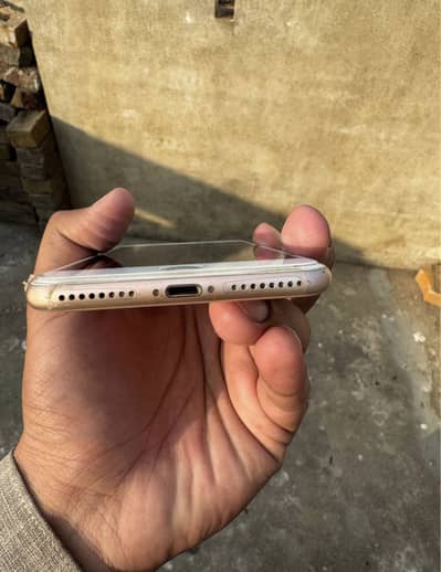 iPhone 8plus pta 64gb urgently sale serious buyer