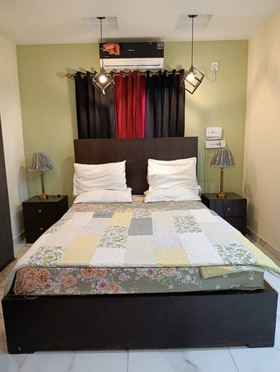 Cozy one-1BHK fully furnished apartment available on daily and weekly basis