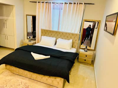 Two bedrooms fully furnished apartment available on daily and weekly basis