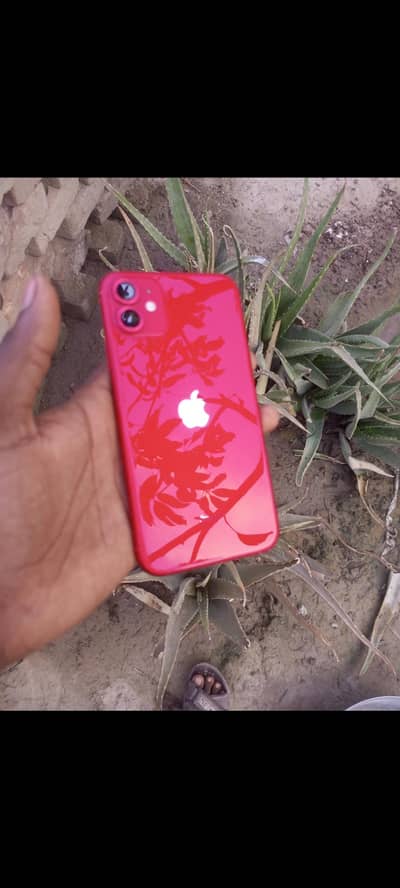 iPhone 11 All sim working exchange possible