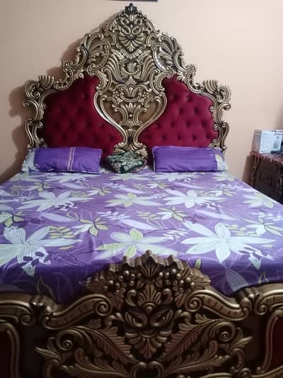 Complete bed set for sale