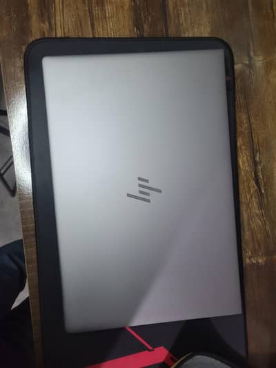 HP zbook G5 i7 8th 2 gb graphic card Laptop. price is negotiable