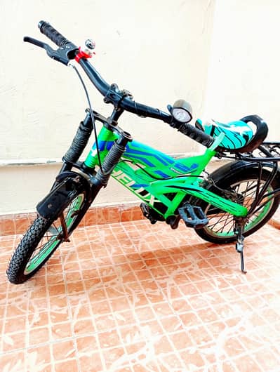 Helix M Sponsor excellent condition cycle