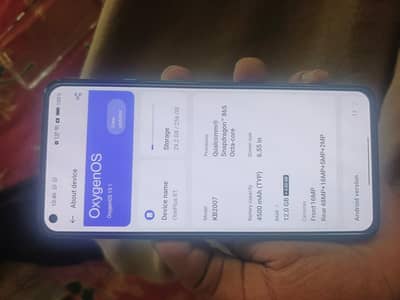 used phone 12 gb ram or 256 rom hai bht acha mobile hai