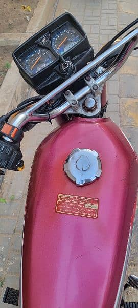 Honda 125cc 2008 model Lahore number cplc clear