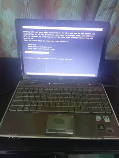 HP Old Window 7 Laptop