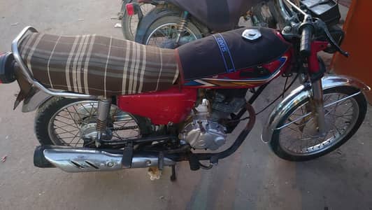 United US 125 Karachi