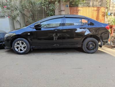 HONDA CITY 2011 MANUAL FOR SALE