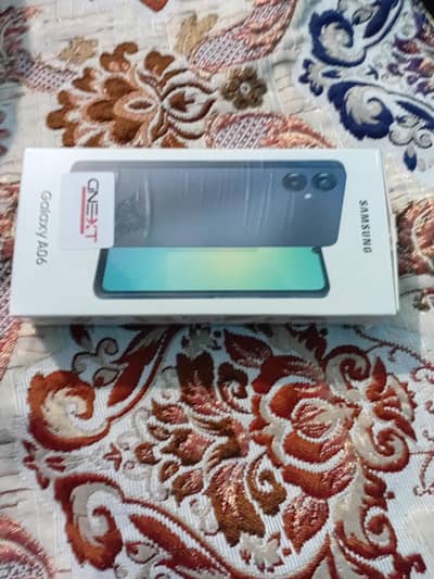 box pack hai 3 month warranty hai condition 10 by10hai aur final19000