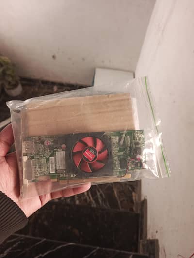 amd Radeon hd 7000 series 1 gb