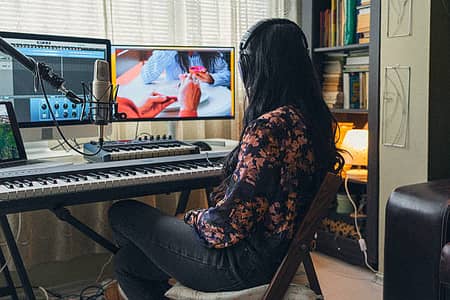 Video Editors M/ F required part time Gulberg 3 Lahore