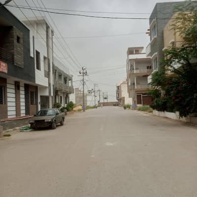 120 SQYRDS RESIDENTIAL PLOT AVAILABLE IN GOOD LOCATION