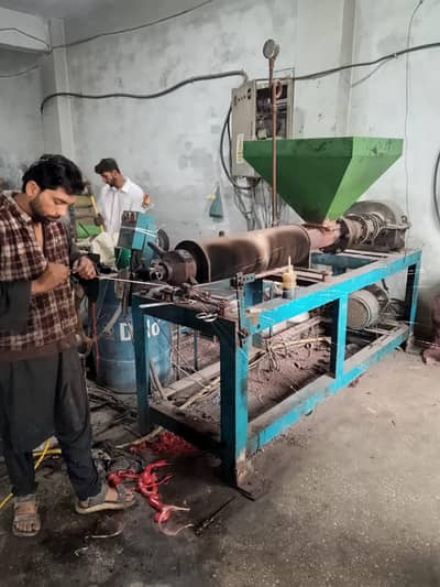 cable factory machine operator and manufacturer