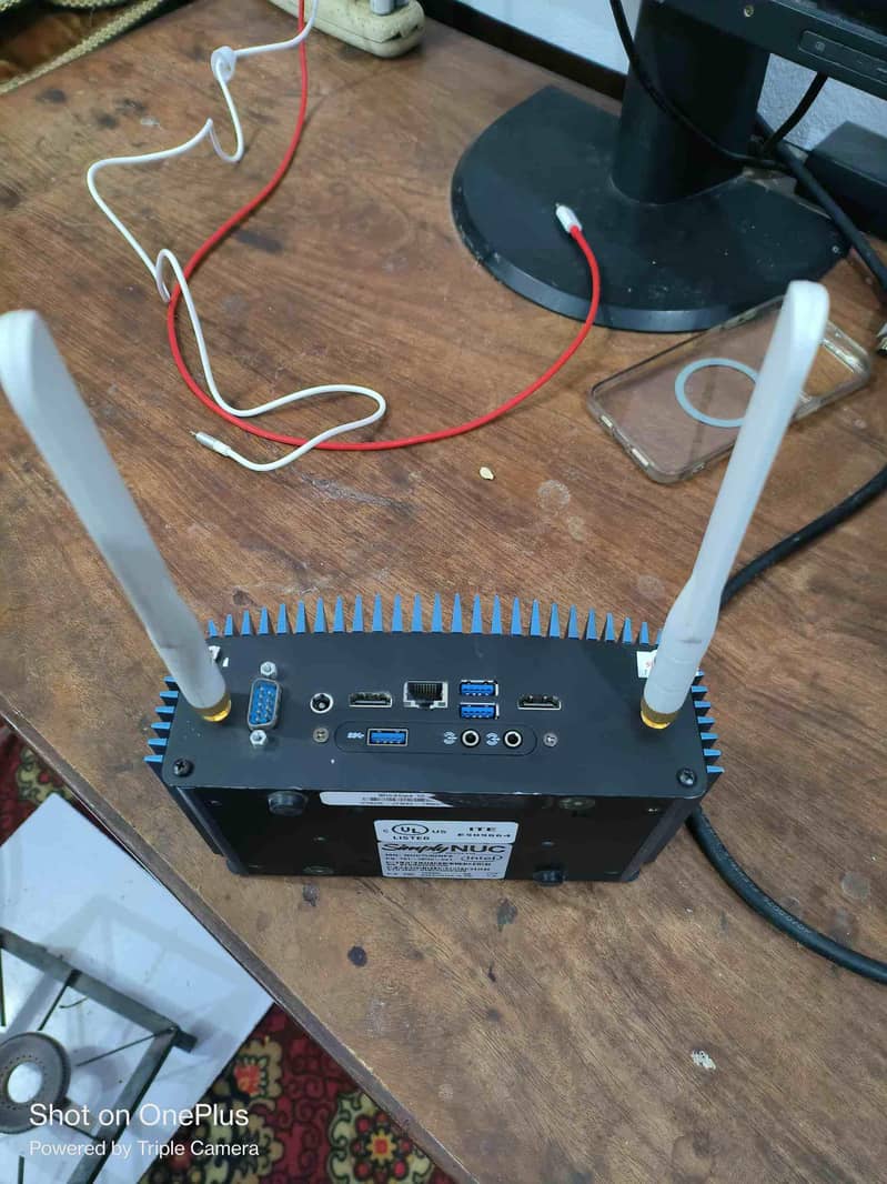 NUC Intel mini CPU 0