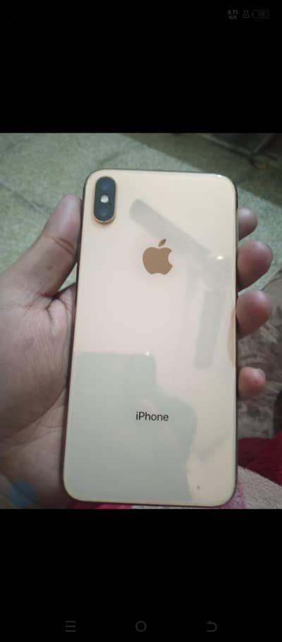 Iphone xs max  Battery health 81 Ram 64 gb Condition 10/10
