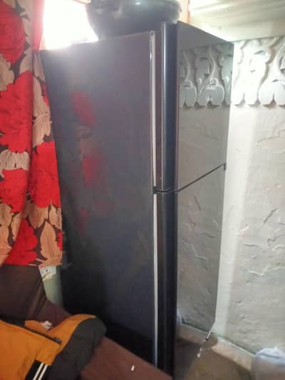 selling the refrigerator for buying the big size refrigerator