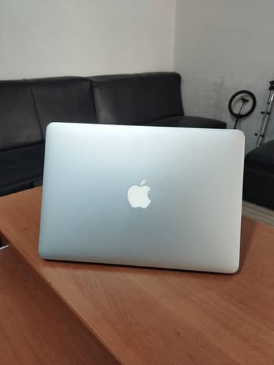 MacBook Pro 2015 16/256 | Saadii Shop