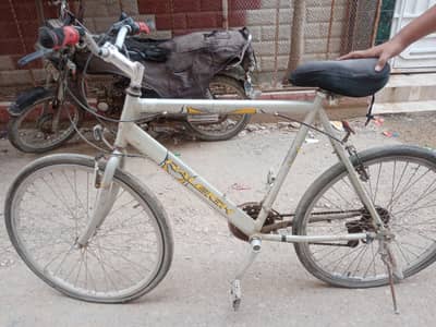 branded steel body cycle new Tyre sath dun ga