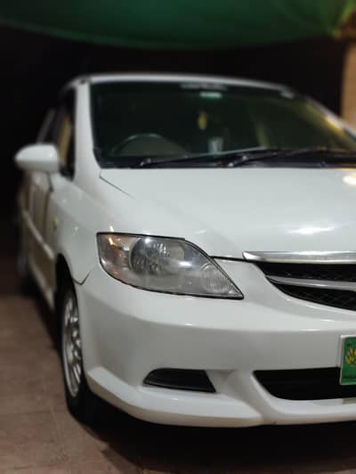 Honda City 2006 Lahore Registered | Alloy Rims | LCD | Neat & Clean