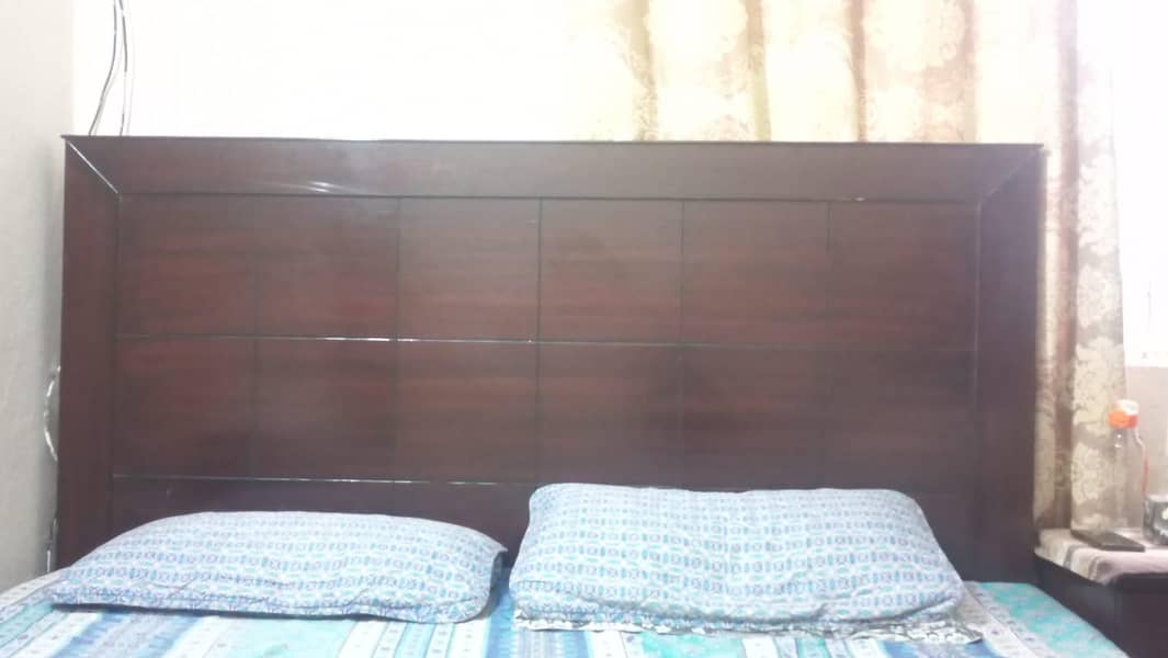solid king size bed 5