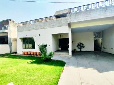 01-Kanal 4-Bedroom's House Available For Rent in Askari-9 Lahore Cantt.