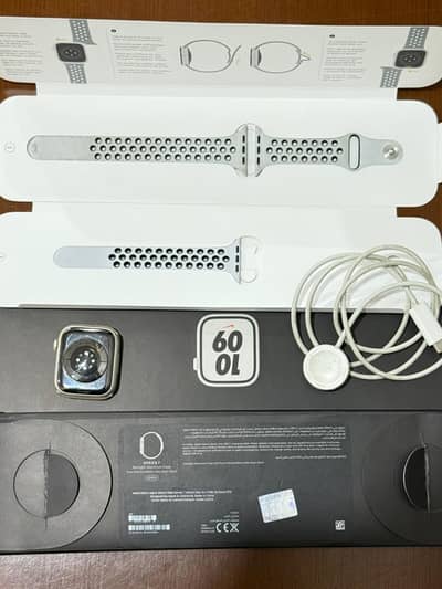 Apple Watch Series 7 GPS Nike Edition
