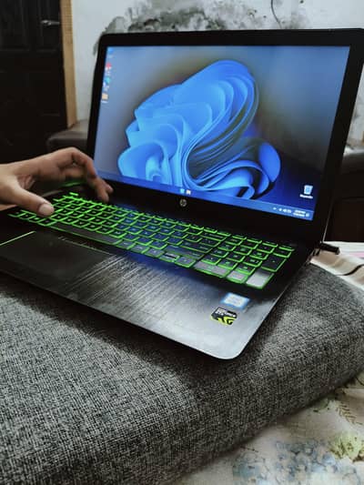 HP - Power - Core i7, 7th Gen, GTX 1050