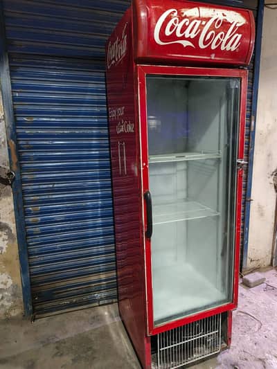 coke fridge chiller available 400 litre/0321/080/77/77/