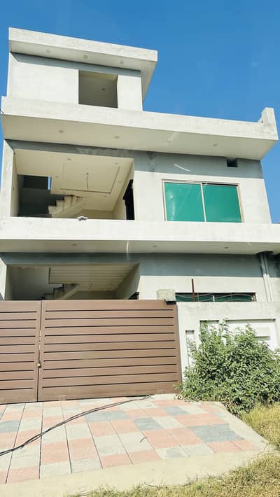 5 Marla House For Sale On Reasonable Price Size 25x50