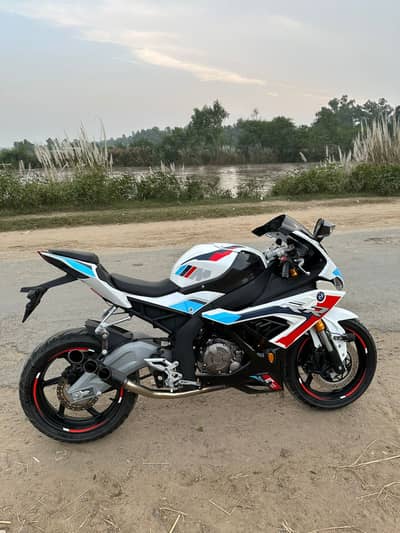 BMW Model S1000RR | Year 2025 | 1100 KM's Driven Call 0304 - 6995946