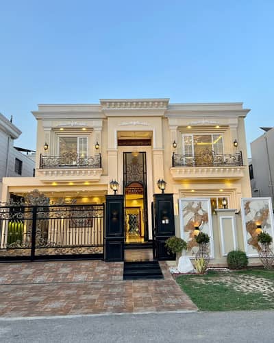 Brand New Luxury 2 Kanal House Available For Rent