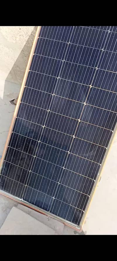 solar 220 watt solar controllar 60amp