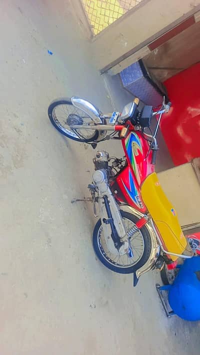 Honda cd70 good conditions me he