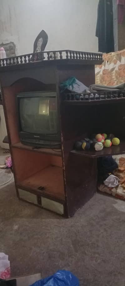 TV with Tv troli for sale