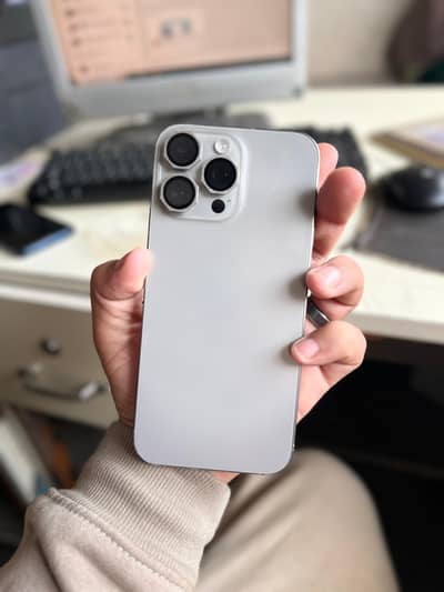 iphone 16 pro max jv with box charger and cable