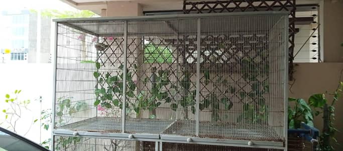 Cage for Sale in good condition!
