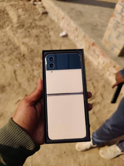 SAMSUNG FLIP 4 STRIP PROBLEM