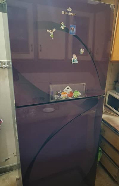 Full size refrigerator