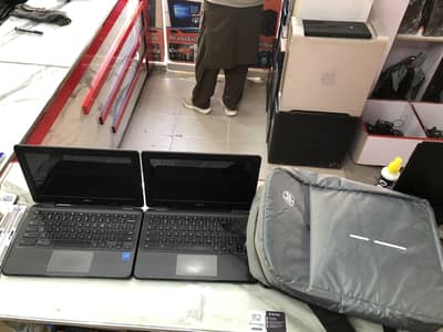 Dell chrome book 4/32 with bag