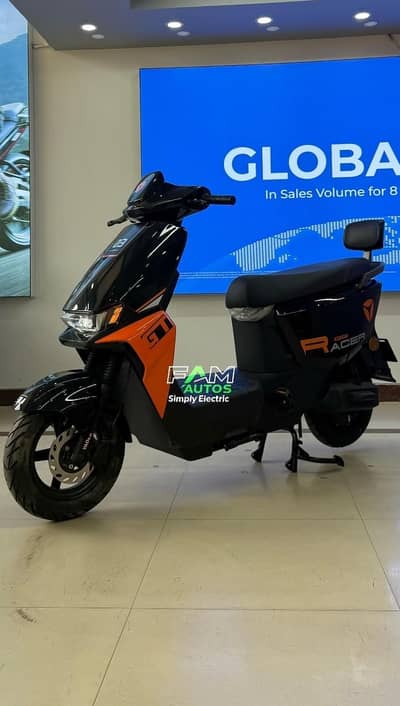 Yadea GT 30 Electric Scooty New 2026 Model/Evee/Eveon/Ramza