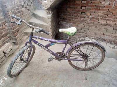 Hy bhio bycycle lane ho to rabta kary