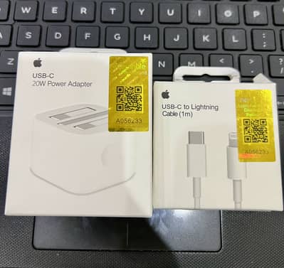 Apple 3 pin mercantile charger