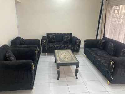 7 Seater Sofa (3,2,1,2)