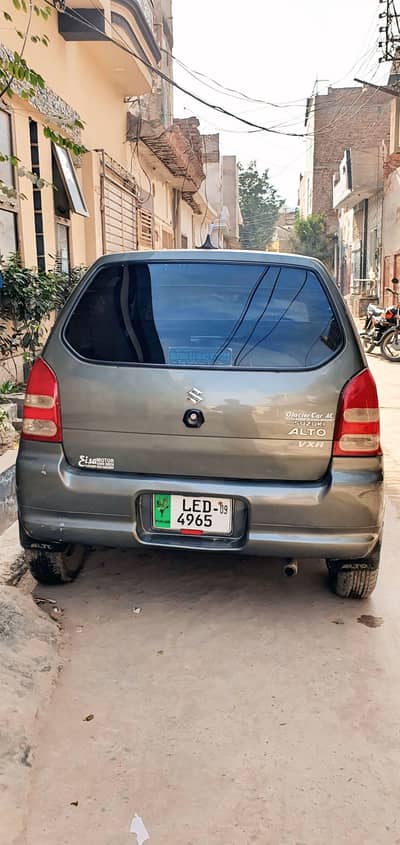 Suzuki Alto 2009 Green almost 90% genuine