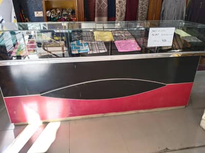 Mobile Counter with Glass good condition