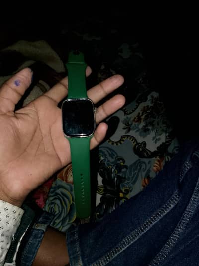 No waranty or no charger only 2 step ka sath