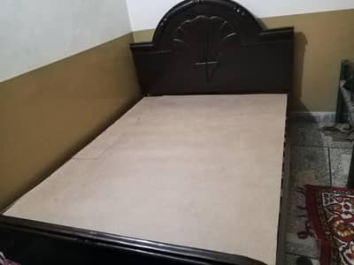 DOUBLE BED FOR SALE GOOD CONDITION