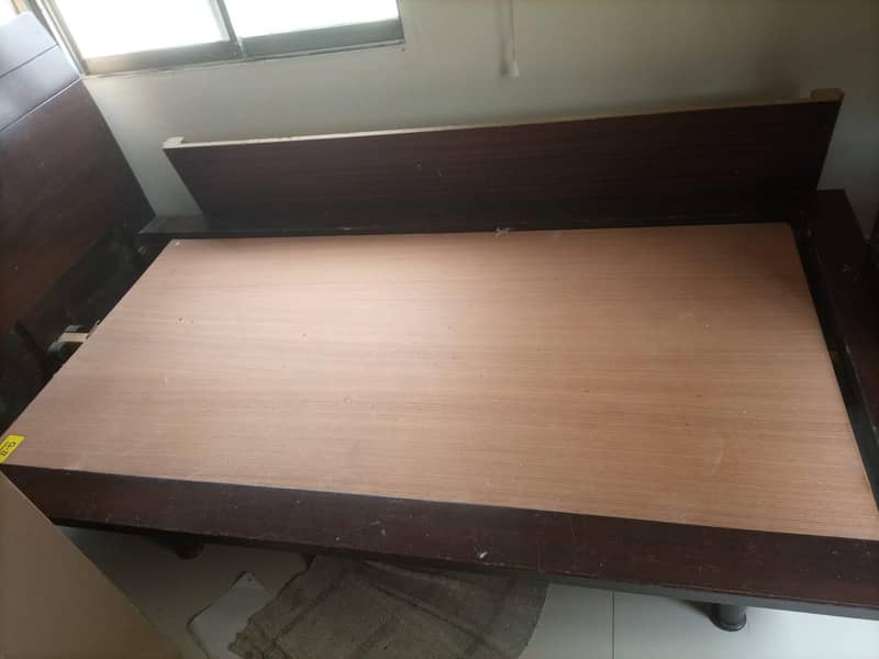 SINGLE BED 1
