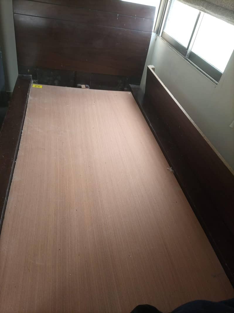 SINGLE BED 2