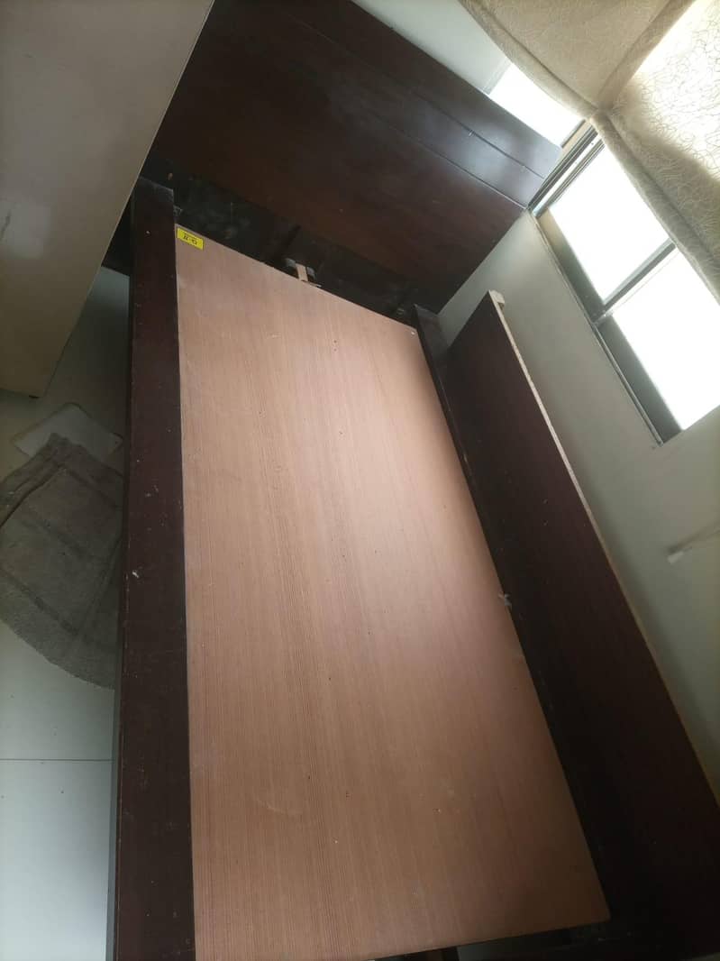 SINGLE BED 3